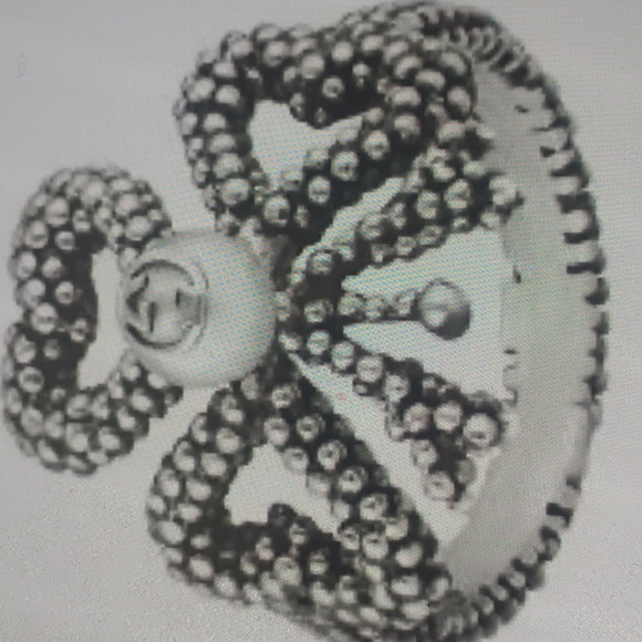 GUCCI HEART BOW RING AGED SILVER NWT - Picture 2 of 10